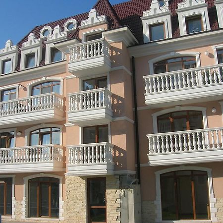 Guest House Aristokrat オブゾー エクステリア 写真