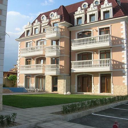 Guest House Aristokrat オブゾー エクステリア 写真