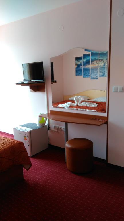 Guest House Aristokrat オブゾー エクステリア 写真